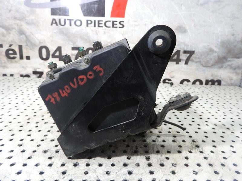 Bloc ABS (freins anti-blocage) RENAULT SCENIC 2 PHASE 1 Diesel