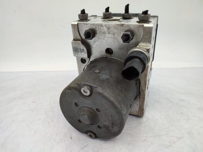 Bloc ABS (freins anti-blocage) VOLKSWAGEN PHAETON PHASE 1 Essence