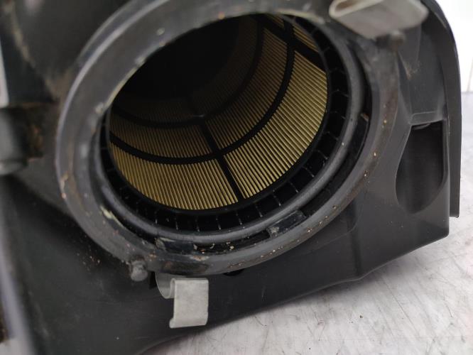 Boite a air AUDI A4 3 AVANT PHASE 1 BREAK Diesel