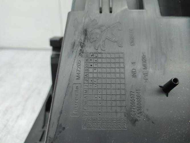 Boite a gants PEUGEOT 308 2 PHASE 1 Diesel