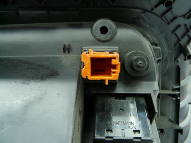 Boite a gants VOLKSWAGEN GOLF 5 Diesel