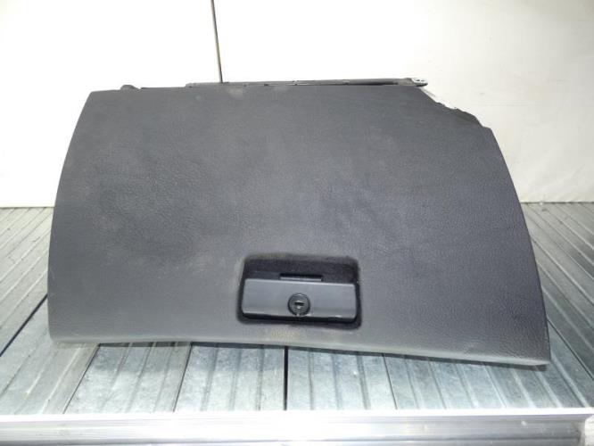 Boite a gants BMW X5 E53 Diesel