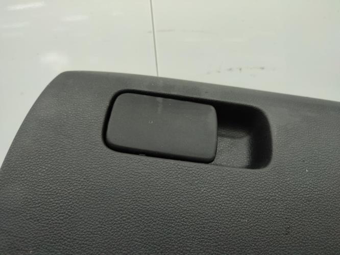 Boite a gants VOLKSWAGEN POLO 5 PHASE 1 Essence