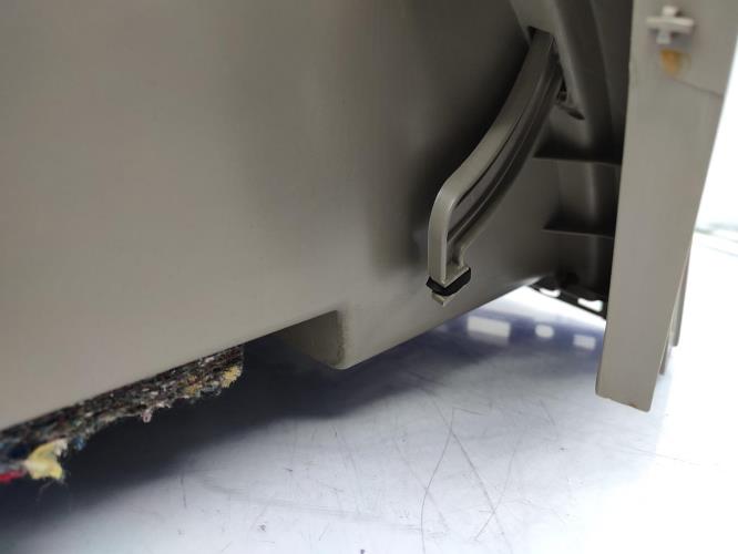 Boite a gants RENAULT CLIO 3 PHASE 1 Essence