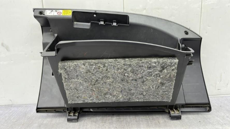 Boite a gants PEUGEOT 4007 Diesel