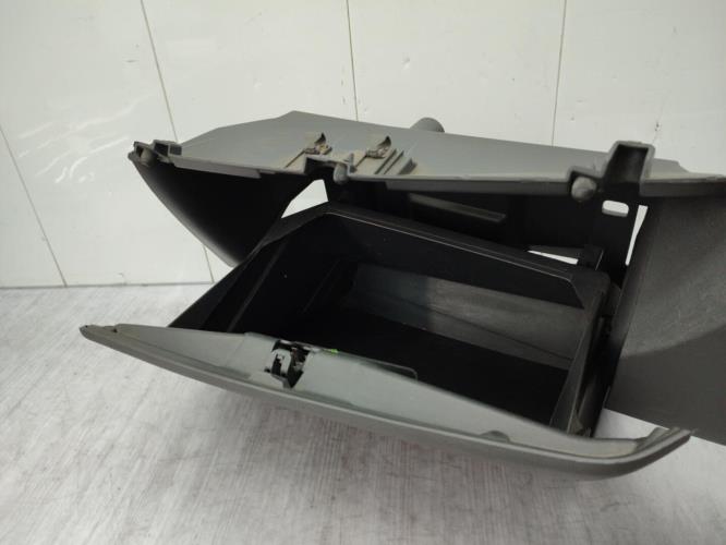 Boite a gants PEUGEOT BIPPER Diesel