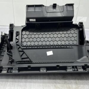 Boite a gants VOLKSWAGEN POLO 6 PHASE 1 Essence