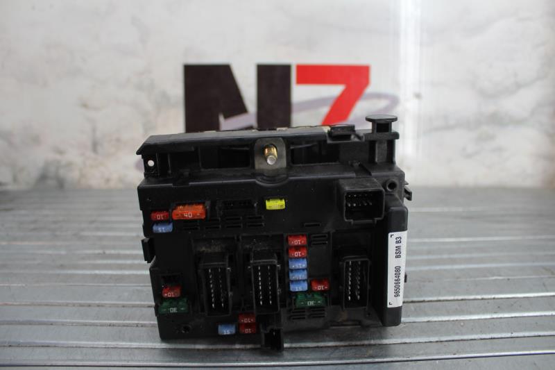 Boitier servitude moteur (BSM) PEUGEOT 206 PHASE 1 Essence