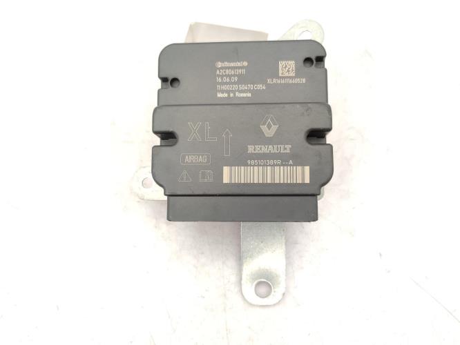Boitier air bag RENAULT CLIO 4 PHASE 1 Essence