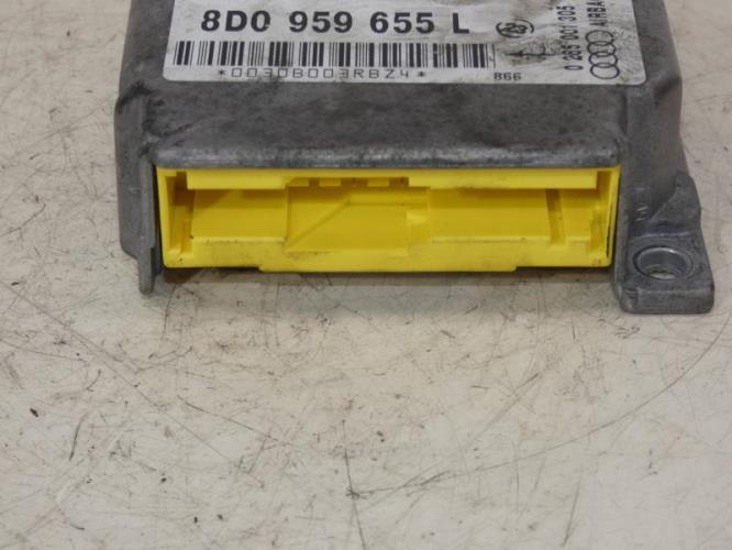 Boitier air bag AUDI A4 1 PHASE 1 Diesel