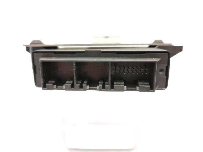 Boitier d'aide au stationnement NISSAN NV400 Diesel