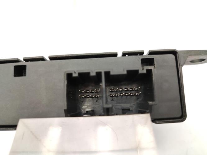 Boitier d'aide au stationnement JEEP RENEGADE PHASE 2 Essence