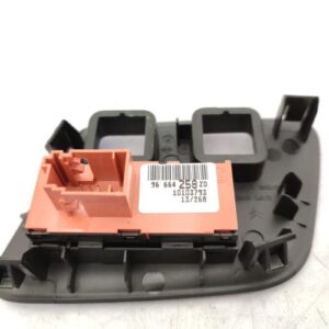 Bouton/Interrupteur CITROEN C4 2 PHASE 1 Diesel