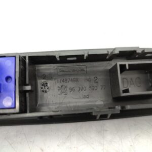 Bouton/Interrupteur PEUGEOT 2008 1 PHASE 1 Essence