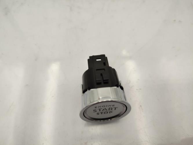 Bouton de demarrage PEUGEOT 308 2 SW PHASE 2 BREAK Diesel