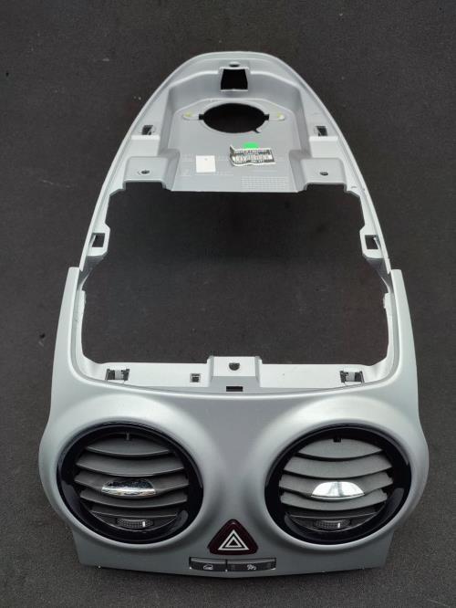 Bouton de warning OPEL CORSA D PHASE 2 Diesel