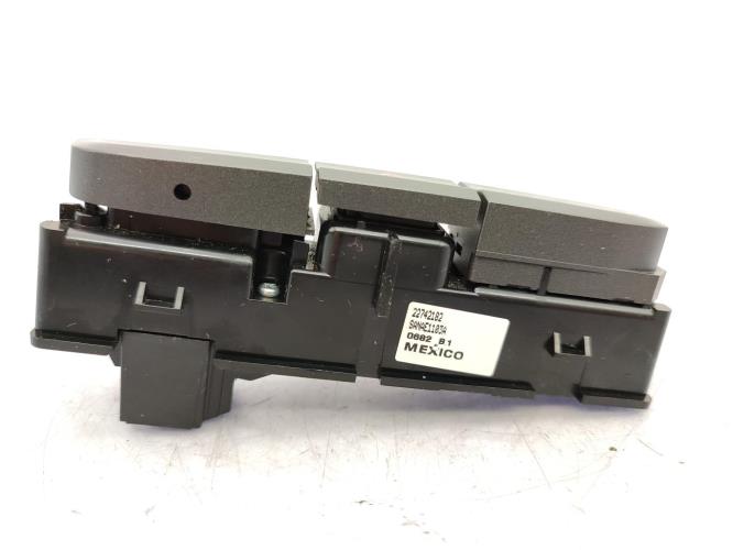 Bouton de warning CHEVROLET MALIBU Diesel