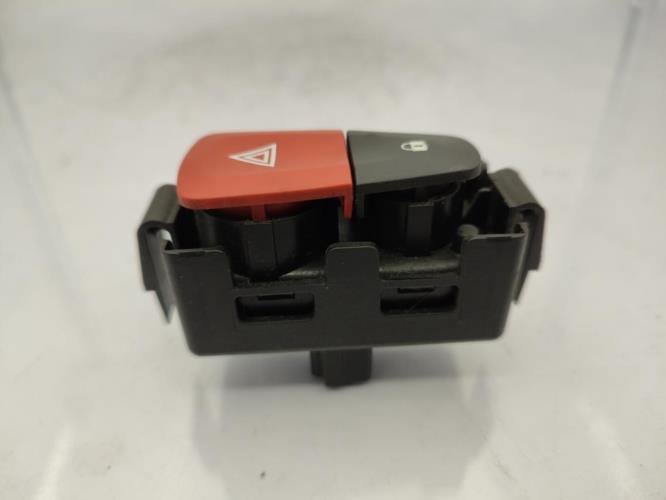 Bouton de warning RENAULT MEGANE 3 PHASE 1 BREAK Diesel