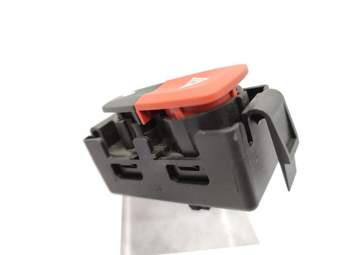 Bouton de warning RENAULT MEGANE 3 PHASE 1 Diesel