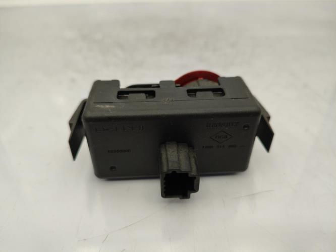 Bouton de warning RENAULT MODUS PHASE 1 Diesel
