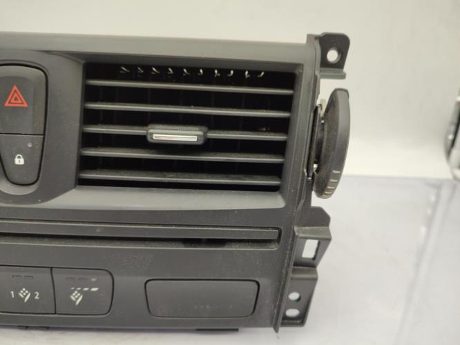 Bouton de warning RENAULT LATITUDE Diesel