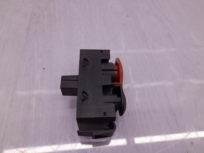 Bouton de warning RENAULT KANGOO 2 PHASE 2 Diesel