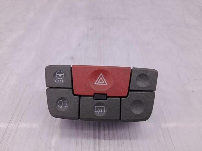 Bouton de warning FIAT PANDA 2 PHASE 1 Essence