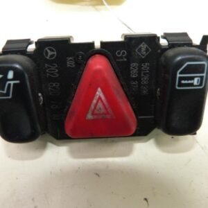 Bouton de warning MERCEDES CLASSE C 202 PHASE 1 Diesel