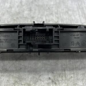 Bouton de warning PEUGEOT 308 1 PHASE 2 Diesel