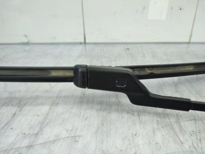 Bras essuie glace avant droit PEUGEOT 308 2 PHASE 1 Diesel