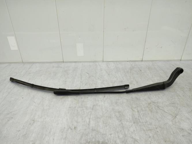 Bras essuie glace avant droit MERCEDES CLASSE B 245 PHASE 2 Diesel