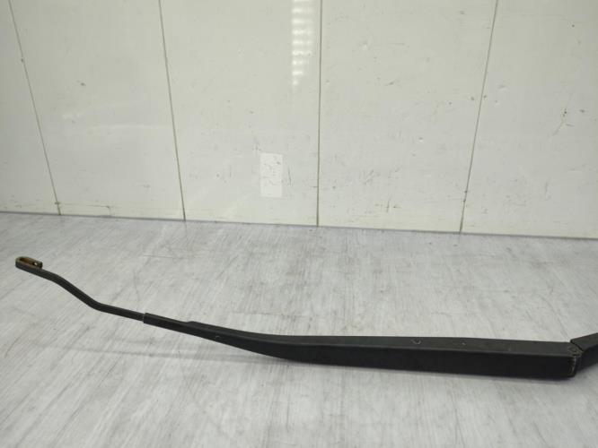 Bras essuie glace avant droit RENAULT LATITUDE Diesel
