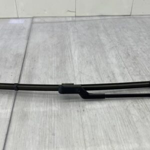 Bras essuie glace avant droit VOLKSWAGEN POLO 6 PHASE 1 Essence