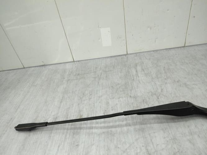 Bras essuie glace avant droit BMW SERIE 1 E87 PHASE 1 Diesel