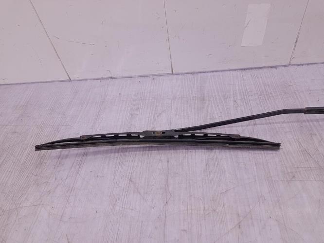 Bras essuie glace avant droit PEUGEOT 106 PHASE 2 Essence