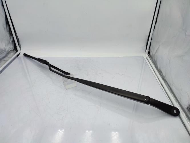 Bras essuie glace avant droit CITROEN DS3 PHASE 1 Essence