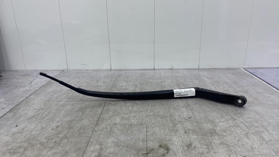 Bras essuie glace avant droit HONDA FR-V Diesel
