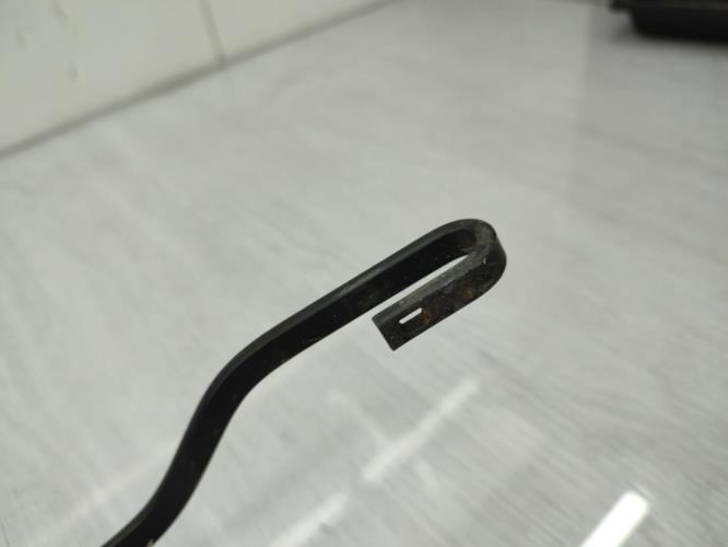 Bras essuie glace avant droit RENAULT MEGANE 2 PHASE 2 Essence
