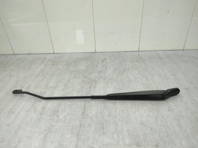 Bras essuie glace avant droit RENAULT KANGOO 2 PHASE 1 Diesel