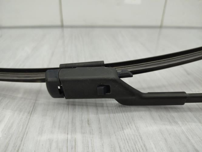 Bras essuie glace avant gauche LANCIA DELTA 3 Diesel