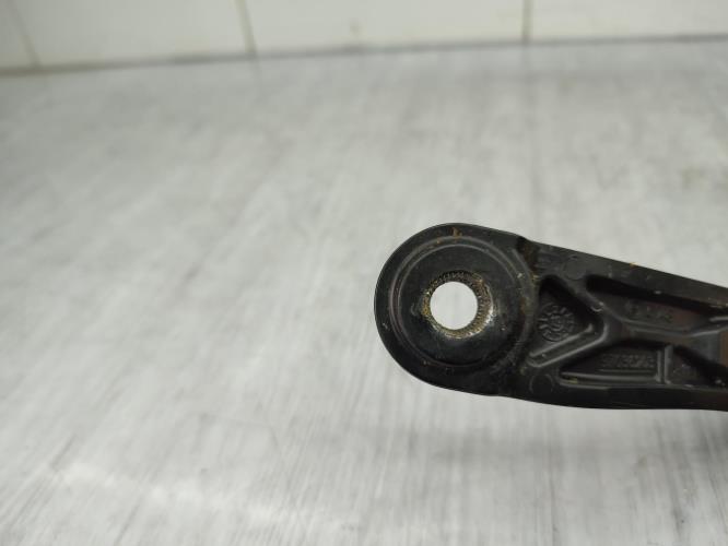 Bras essuie glace avant gauche PEUGEOT 308 2 SW PHASE 2 BREAK Diesel