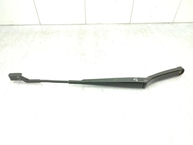Bras essuie glace avant gauche VOLKSWAGEN GOLF 6 Diesel