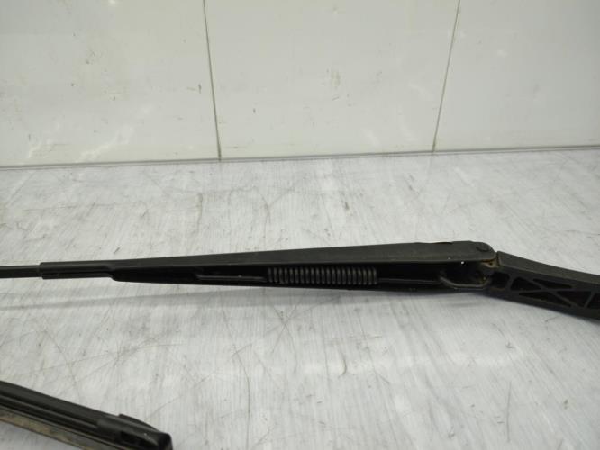 Bras essuie glace avant gauche RENAULT LATITUDE Diesel