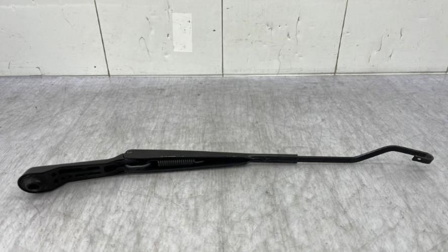 Bras essuie glace avant gauche RENAULT CLIO 2 PHASE 1 Essence