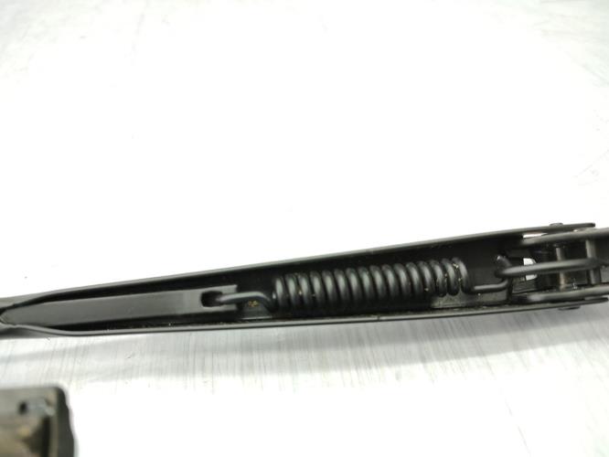 Bras essuie glace avant gauche DACIA SANDERO 3 Essence/Hybride