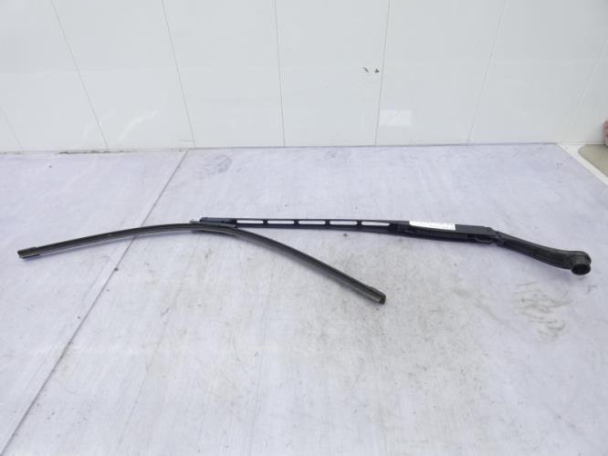 Bras essuie glace avant gauche CITROEN C5 2 Diesel