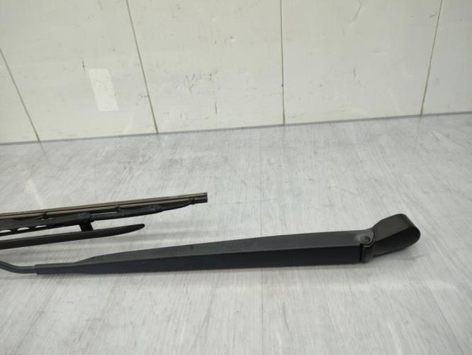 Bras essuie glace avant gauche PEUGEOT 1007 Diesel