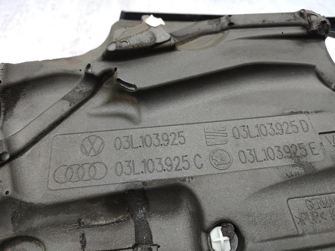 Cache moteur  VOLKSWAGEN PASSAT 5 BREAK Diesel