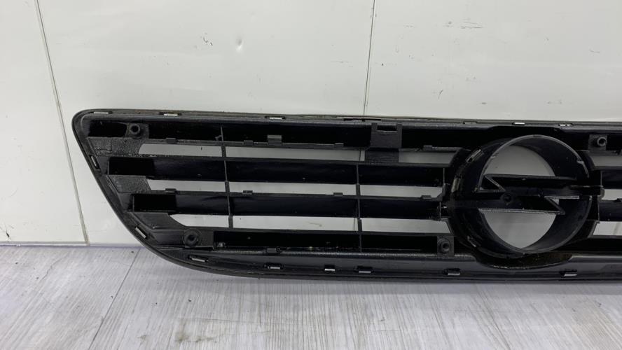 Calandre OPEL ZAFIRA A PHASE 1 Diesel