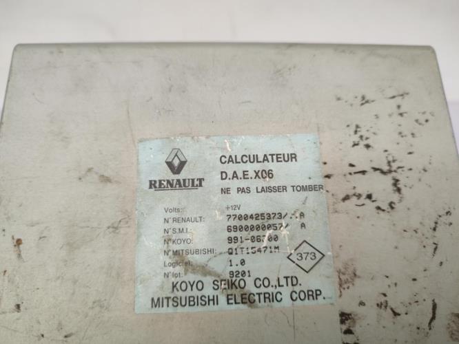 Calculateur direction assistee electrique RENAULT